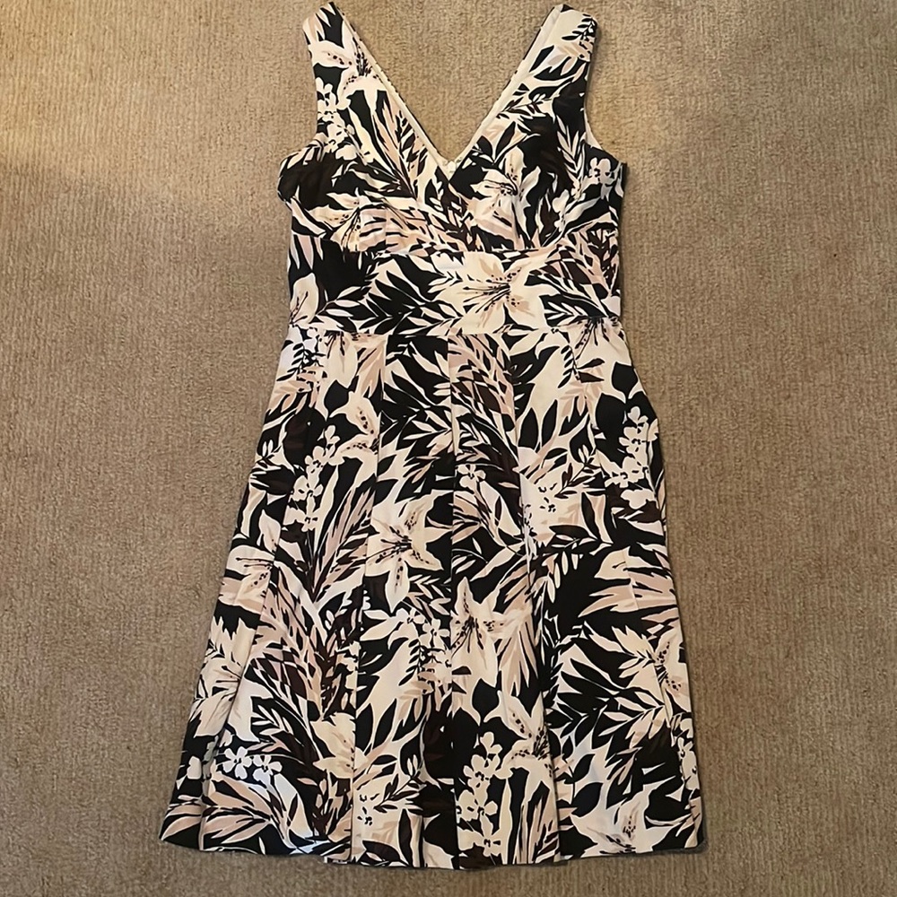 White House Black Market Womens Dress Size 6